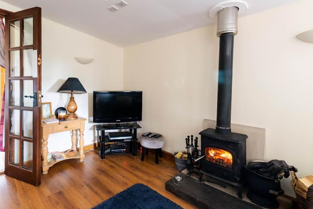The Retreat Villa Llanrhaeadr-ym-Mochnant Kültér fotó
